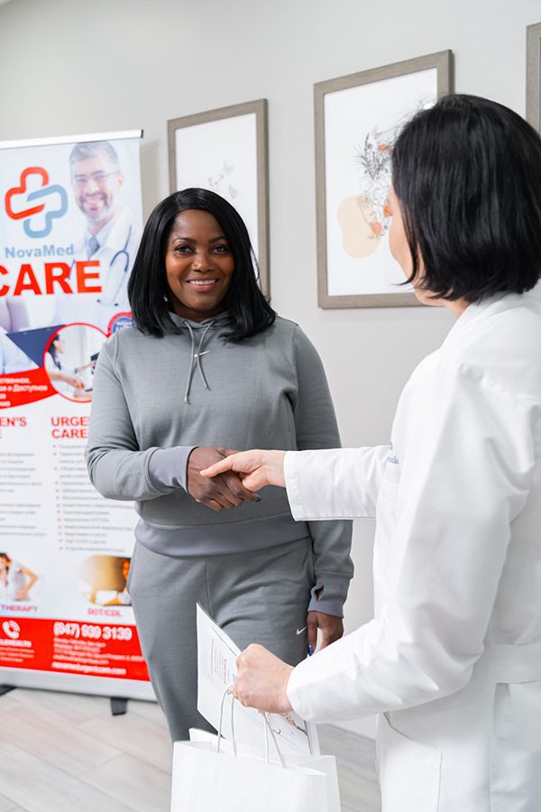 Overview of what to expect at urgent care in Chicago, highlighting efficient services.