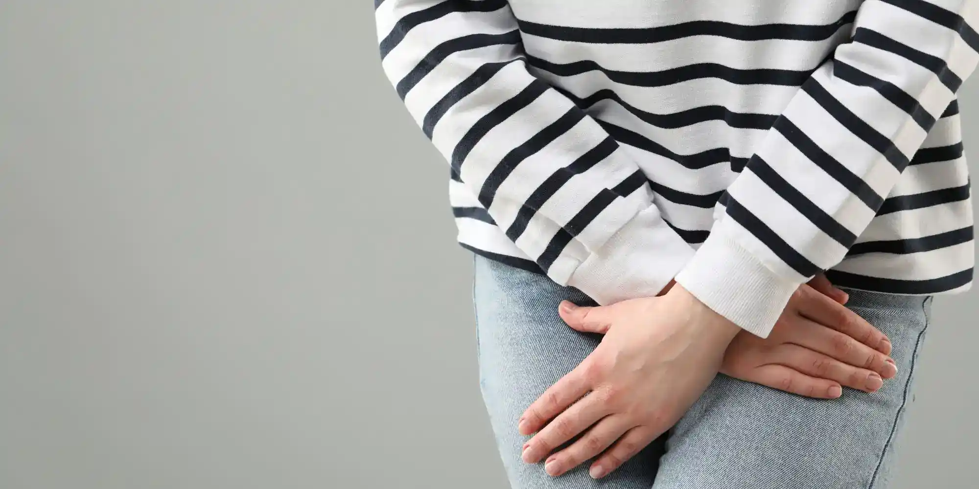 Infographic showing causes and treatment of UTI vs STD